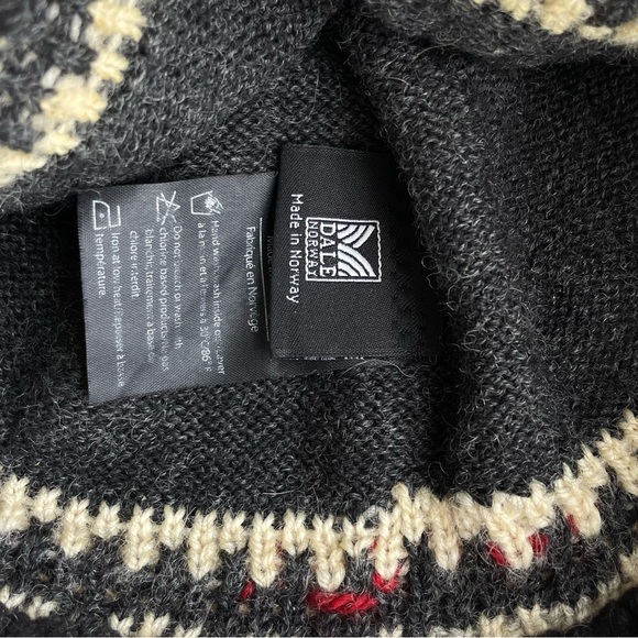 Dale of Norway vintage Nordic wool fair isle beanie hat main image 8